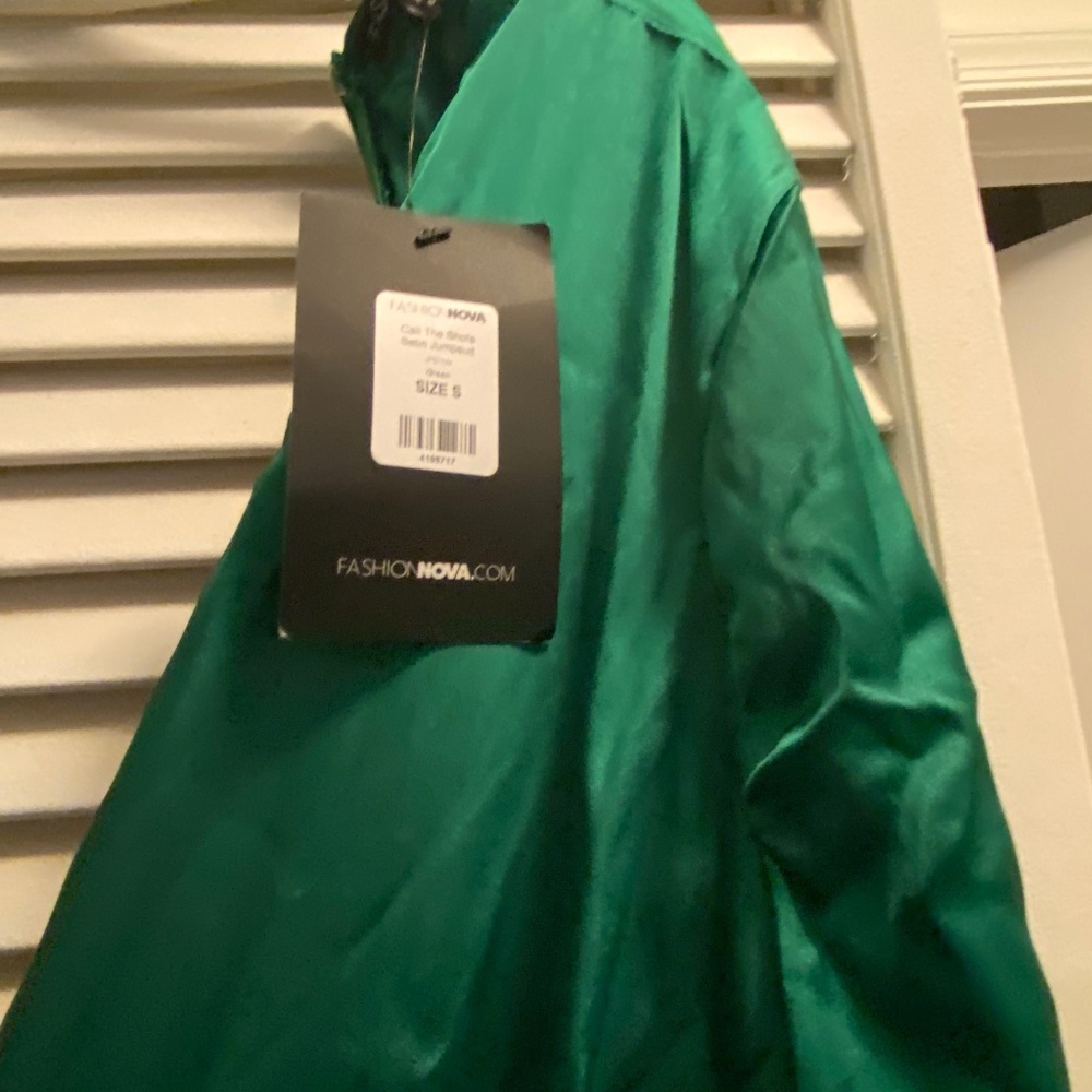 Green dress